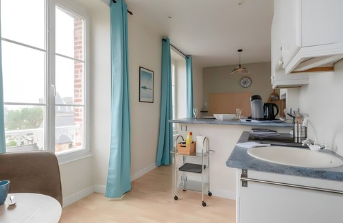 Lancieux Apartamento | Apartamento-Vista a la Ciudad-Baño Privado
