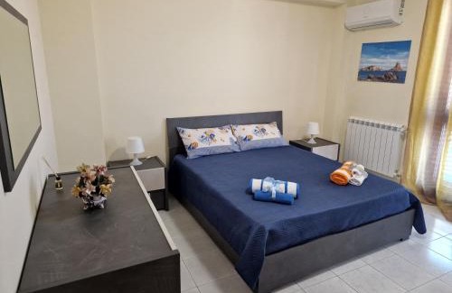 Aci Trezza Apartamento | L'Isola e i Faraglioni house
