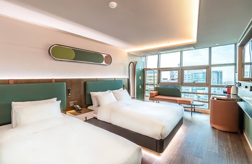 Downtown Hotel | L&L Central Hotel