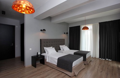 Chugureti Hotel | L.M Club Hotel