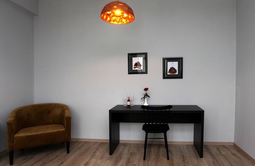 Chugureti Hotel | L.M Club Hotel