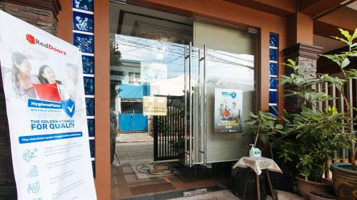 Palanan Hotel | L Mansion 2 Palanan Makati City