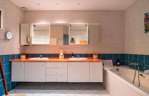 La Trinite-sur-Mer Casa | L'Oasis Bretonne - Charmante maison avec piscine