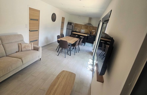 Corne Condominio | L'oasis de Corné family relaxation centre