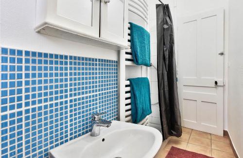 Saint-Fons Apartamento | L'Oasis Urbaine - Spacieux et élégant pour 5 pers