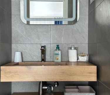 Bayon Casa | L'Obsidienne