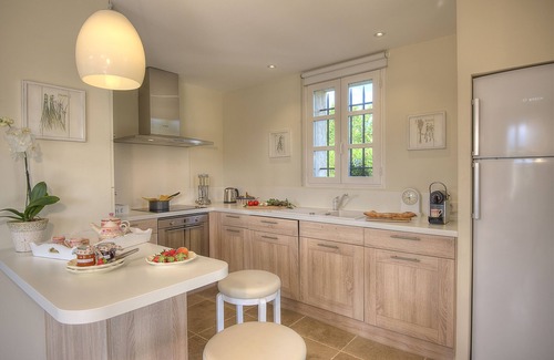 Saint-Paul-de-Vence Villa | "El siguiente Olivaie jardín"