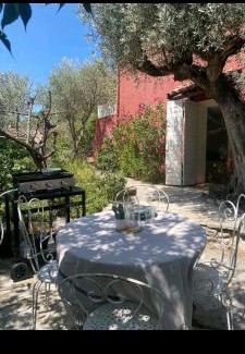 Le Revest-les-Eaux Apartamento | L’Oliveraie du Revest