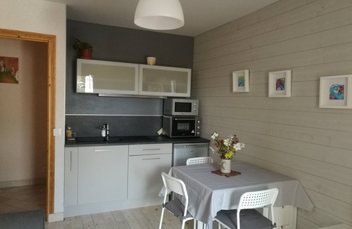 Chauriat Apartamento | L'OLIVERAIE Relajación y naturaleza en el corazón de los volcanes.