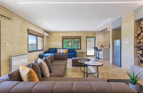 Kfardebian Apartamento | L'Olivier - L'Auberge de Kour - 3-BR Villa W Private Pool