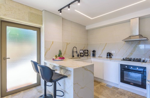 Kfardebian Apartamento | L'Olivier - L'Auberge de Kour - 3-BR Villa W Private Pool