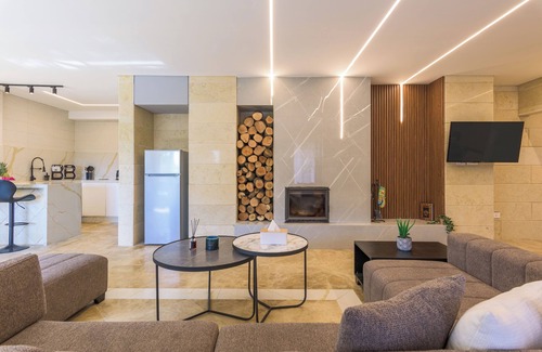 Kfardebian Apartamento | L'Olivier - L'Auberge de Kour - 3-BR Villa W Private Pool