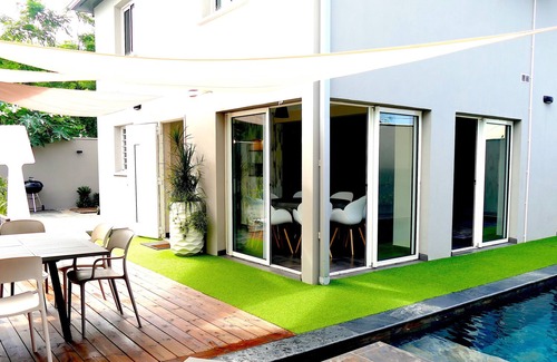 Bois d'Olives Villa | L Olivine, villa de lujo para vacaciones en familia o con amigos
