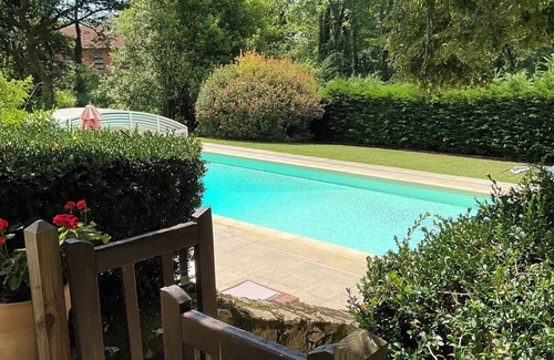 Bezenac Casa | L'Olmède, a beautiful property with charm, large park with trees and private pool