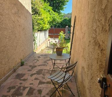 La Colle-sur-Loup Cama Y Desayuno | L'Orée du Loup