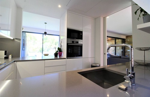 Vilamoura Chalet De Esquí | L'Orangerie Green Garden by SAPvillas