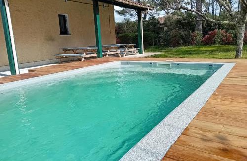 Vieux-Boucau-les-Bains Casa | L'OREE DE LA PLAGE, 15 pers, Charmante Maison rénovée classée 3 étoiles - Piscine chauffée - Terrain de pétanque - Ping pong à Vieux-Boucau