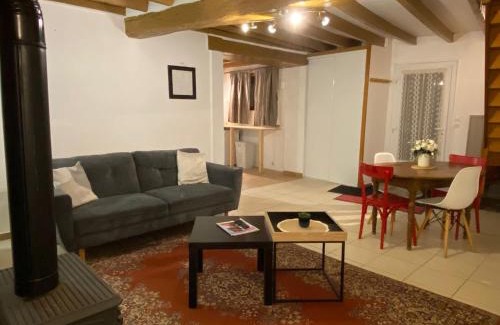 Clefs-Val d'Anjou Casa | L'Oret'Home