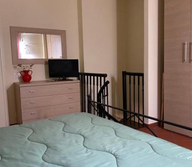 Marina di Carrara Casa | L'orologio matto