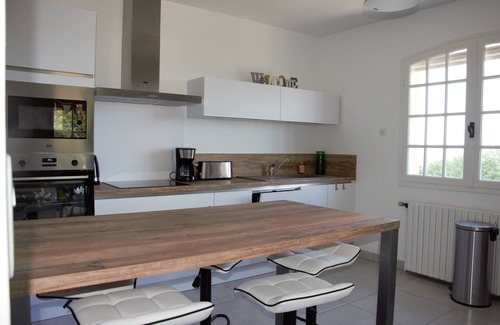 Ledignan Casa | L'Oustal des Cigales, Beautiful Villa 8pers 4ch with swimming pool