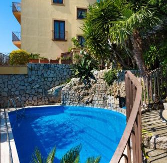 Vico Equense Casa | L'Ulivo Resort