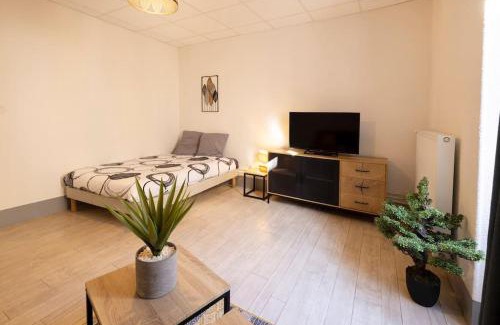 Montlucon Apartamento | L'Urbain B - Tout équipé - Centre-Ville Gare