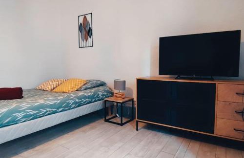 Montlucon Apartamento | L'Urbain B - Tout équipé - Centre-Ville Gare