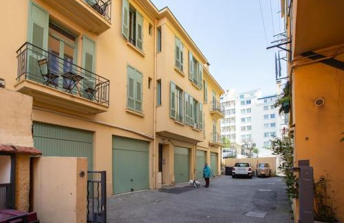 Lazaret Apartamento | L46 2P Port, 2min du Cap et 5 du port/CLIM & WIFI