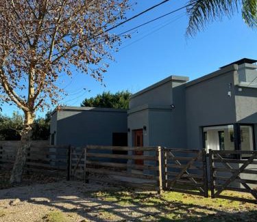 San Andres de Giles Casa | La Acacia.