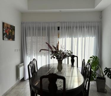 San Andres de Giles Casa | La Acacia.