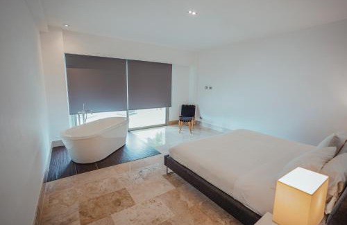 Playa Mujeres Apartamento | La Amada condo with Marina View