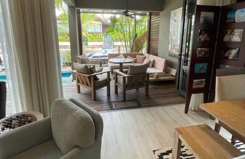 Black River Casa | La Balise Luxury Duplex 3 bedrooms on the Marina