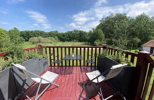 Saint-Laurent-Nouan Apartamento | Apartamento-Habitación con desagüe-Premium-Vista al Jardín-Levisticum