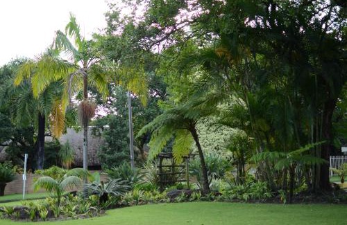 Tzaneen Casa | La Barune Guest House