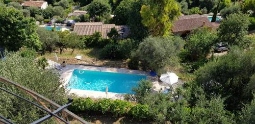 Le Bar-sur-Loup Apartamento | La Bastide Saint Christophe