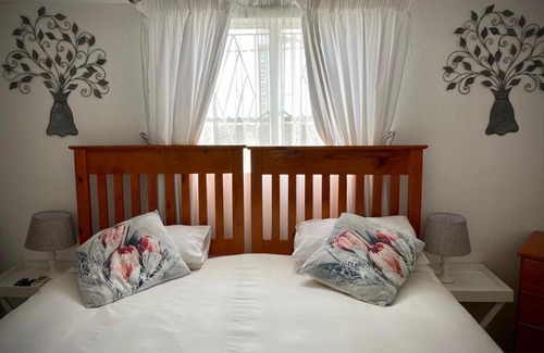 Bela-Bela Cama Y Desayuno | La Bella B&B Under The Fig Tree