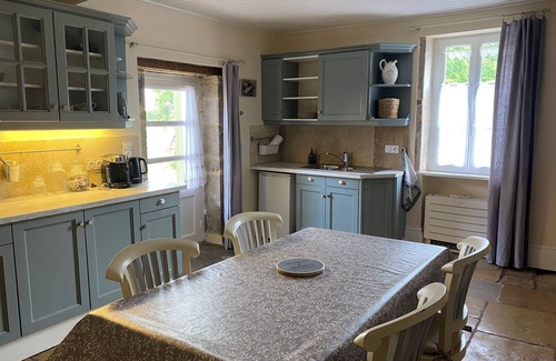 Tailly Casa | La belle vie l'annexe, 4/5-person gîte 5 min from Beaune and 2 km from Meursault