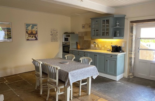 Tailly Casa | La belle vie l'annexe, 4/5-person gîte 5 min from Beaune and 2 km from Meursault