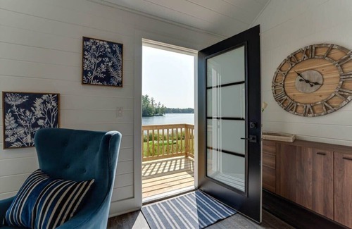 Torrance Casa | La Belle Vue - Beautiful Sunsets on Long Lake