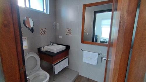 Cojimíes Hotel | La Bocana de Quiximies Hotel