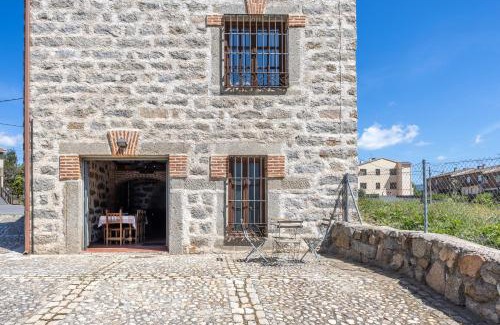 Navaluenga Casa | La Bodega de Gredos
