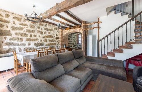 Navaluenga Casa | La Bodega de Gredos