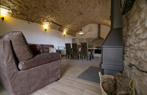 Las Ventas de Santa Lucía Casa | La Bodega de Puy