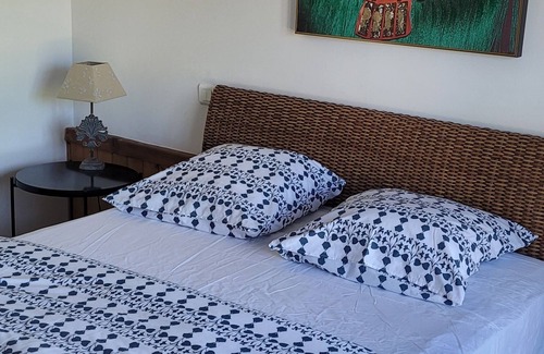 Carsac-Aillac Cama Y Desayuno | La boissière, in the peace and quiet of its green square