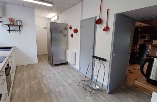 La Bouexiere Casa | La Bonnerie - Le Pensionnat - 7 Rooms - 15 pers max, La Bonnerie - Le Pensionnat - 7 Rooms