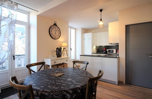 La Bourboule Apartamento | LA BOURBOULE: Exclusivo T3 de alto standing con parking y wifi