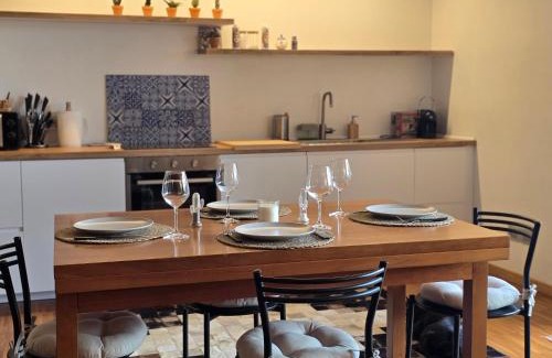 Como Apartamento | La BuCa - in Como - Elegant apartment, 150 sq m - Private covered parking - Private terrace - Just 1300 mt from downtown