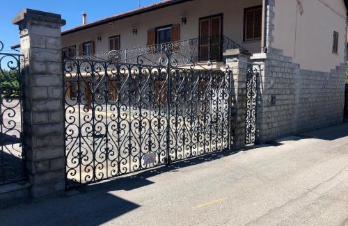 Cuneo Casa | LA CA' 'D PINET