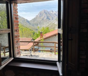 Sotres Chalet De Esquí | La Cabaña de Ana Juana