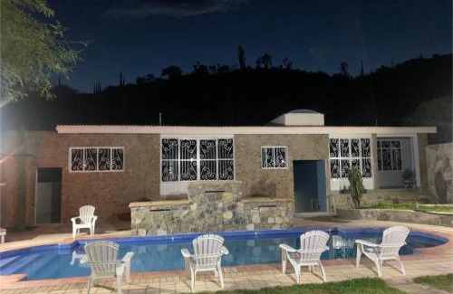 Zapotitlán Villa | La Cabaña